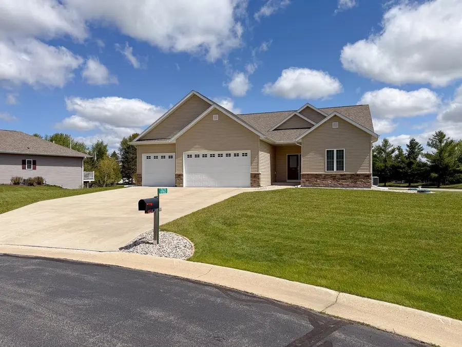 6960 Barney COURT, West Bend, WI 53090 - #2
