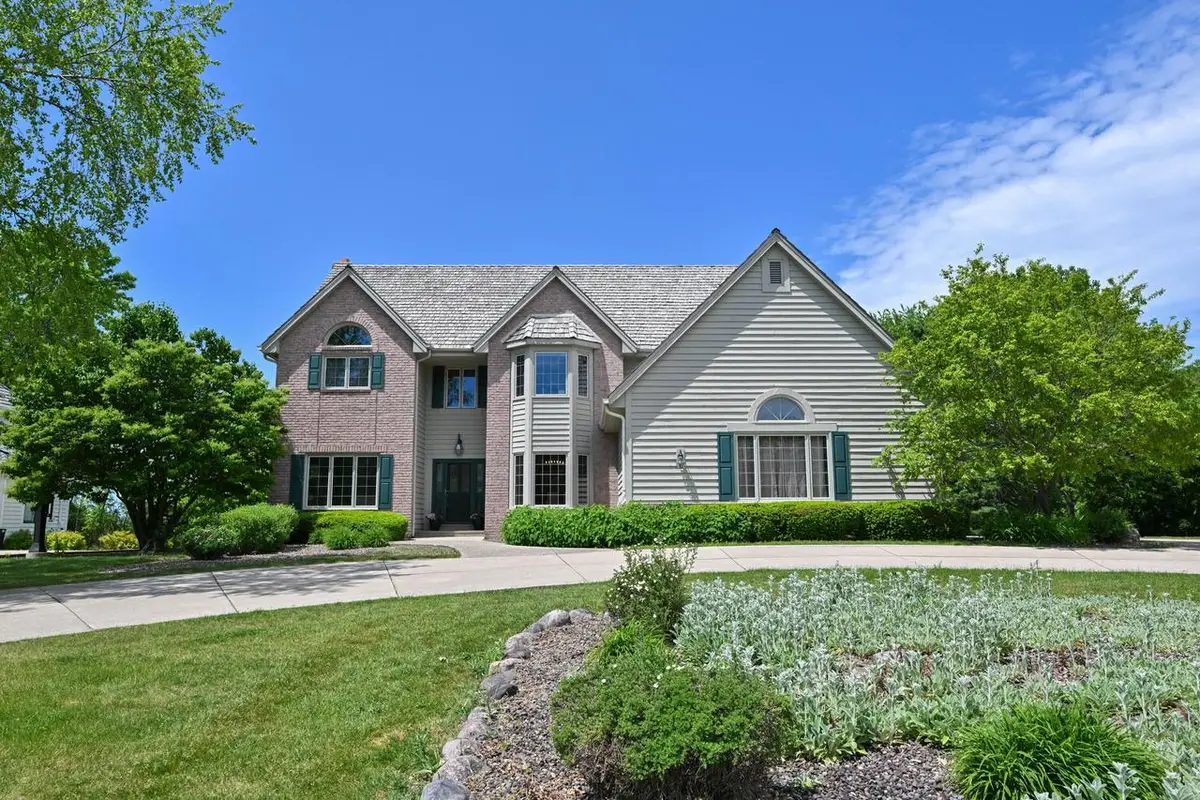 4665 Hastings DRIVE, Brookfield, WI 53045 - #1
