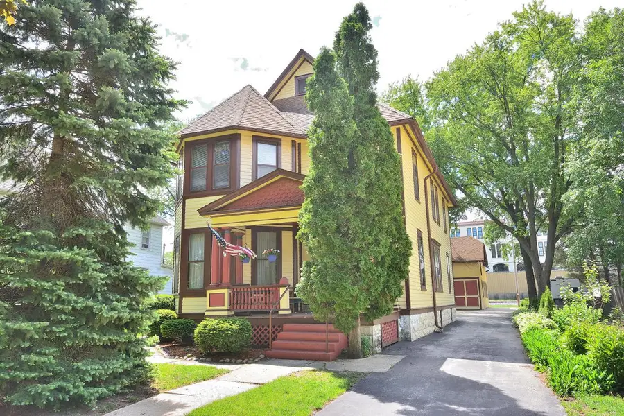 537 Dunbar AVENUE, Waukesha, WI 53186 - #2
