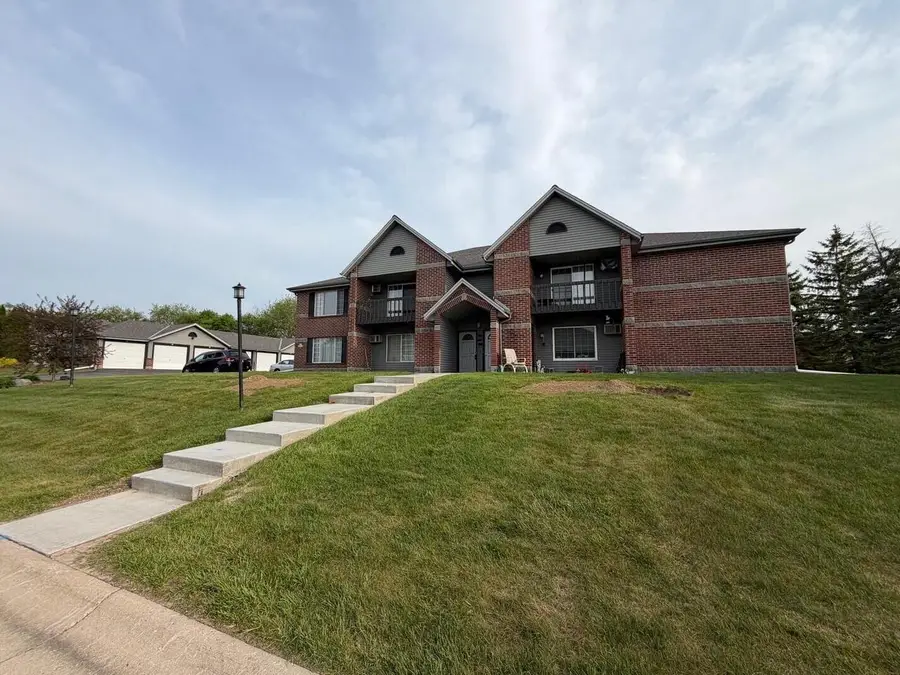 S75W16775 Jacob COURT, Muskego, WI 53150 - #2