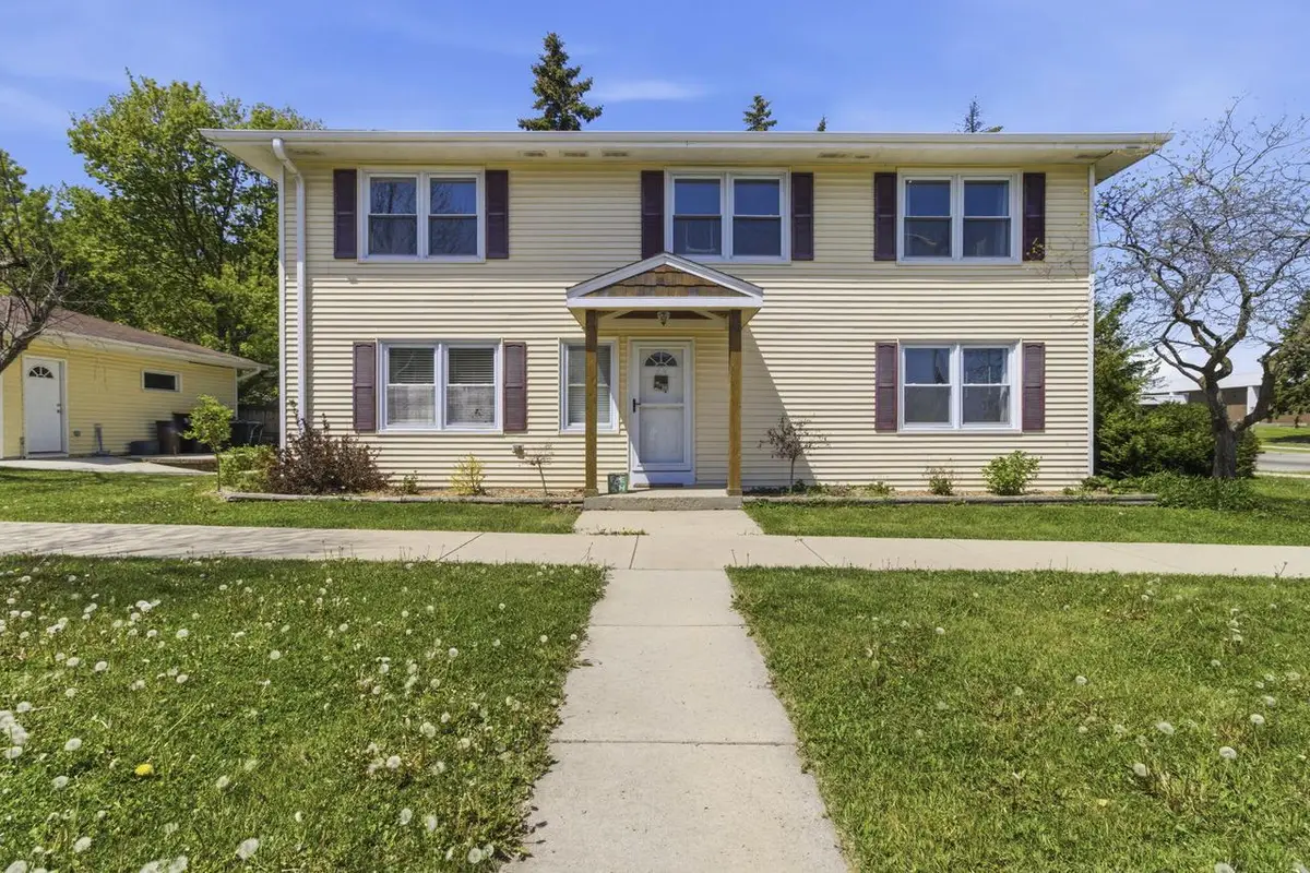2675 N 113th STREET, Wauwatosa, WI 53226 - #1