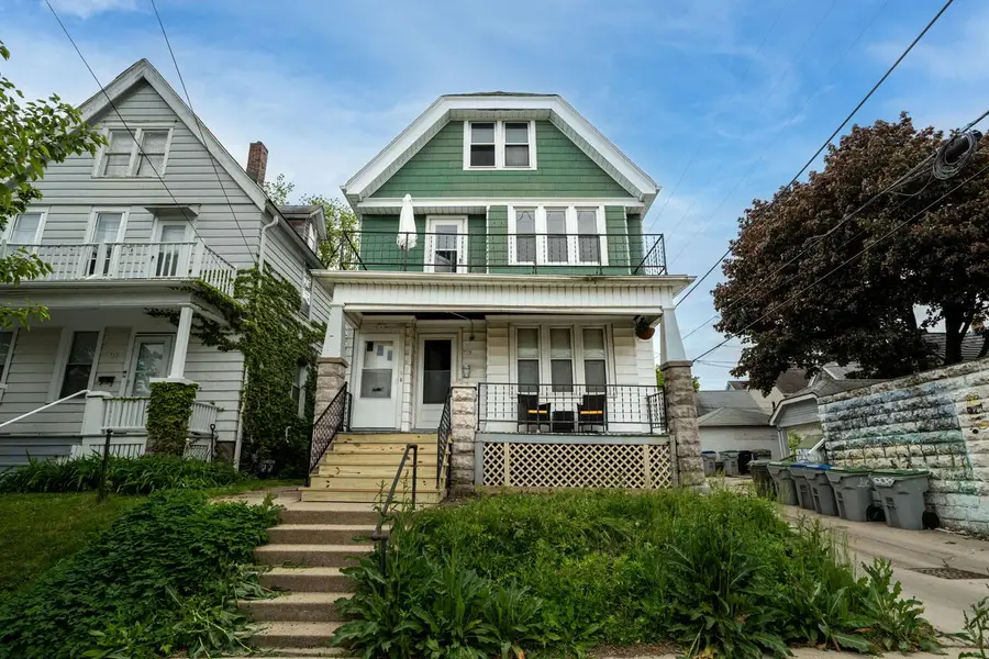 719 E Chambers STREET #721, Milwaukee, WI 53212 - #2