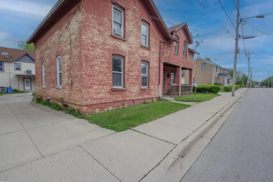 504 E Division STREET #506, Watertown, WI 53098 - #3