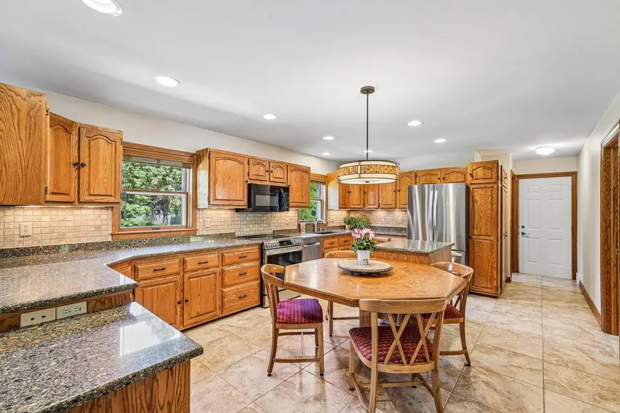 W68N347 Palmetto AVENUE, Cedarburg, WI 53012 - #3