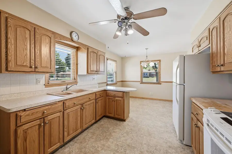 2508 W Halsey AVENUE, Milwaukee, WI 53221 - #3