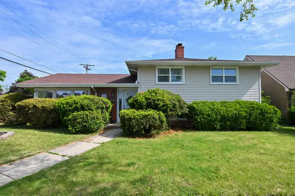 924 Montclair DRIVE, Racine, WI 53402