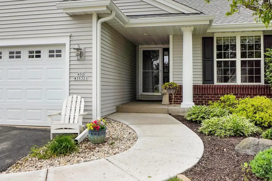 N52W35321 Lighthouse LANE, Oconomowoc, WI 53066 - #3
