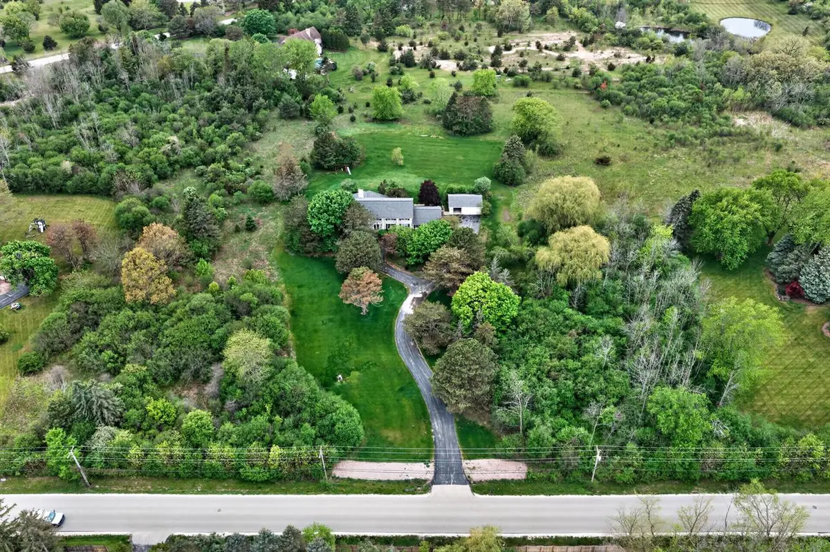8675 N RANGE LINE ROAD, River Hills, WI 53217 - #1