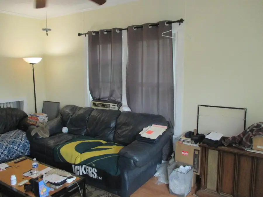 611 E Chambers STREET #613, Milwaukee, WI 53212 - #3