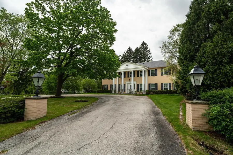 229 Indian Creek COURT, Fox Point, WI 53217 - #2