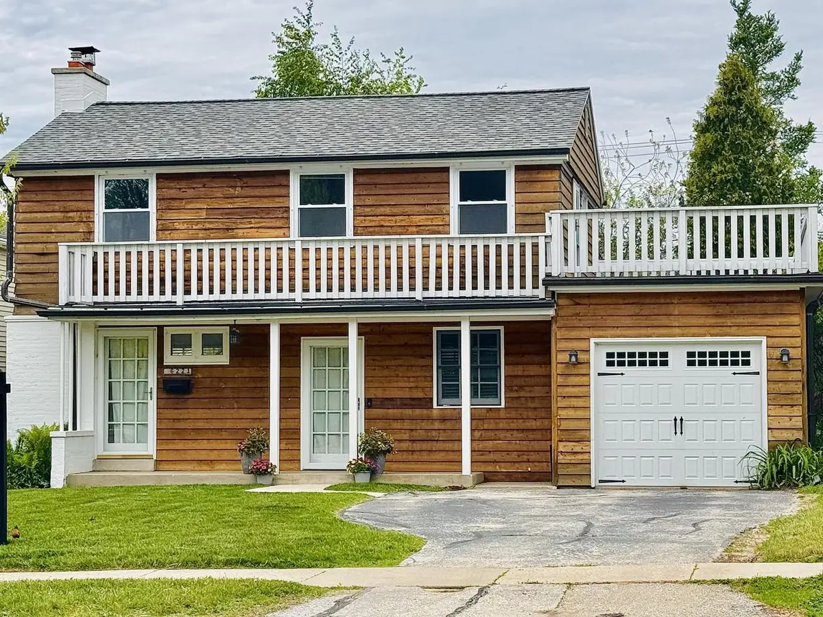 6221 N Lake DRIVE, Whitefish Bay, WI 53217 - #1