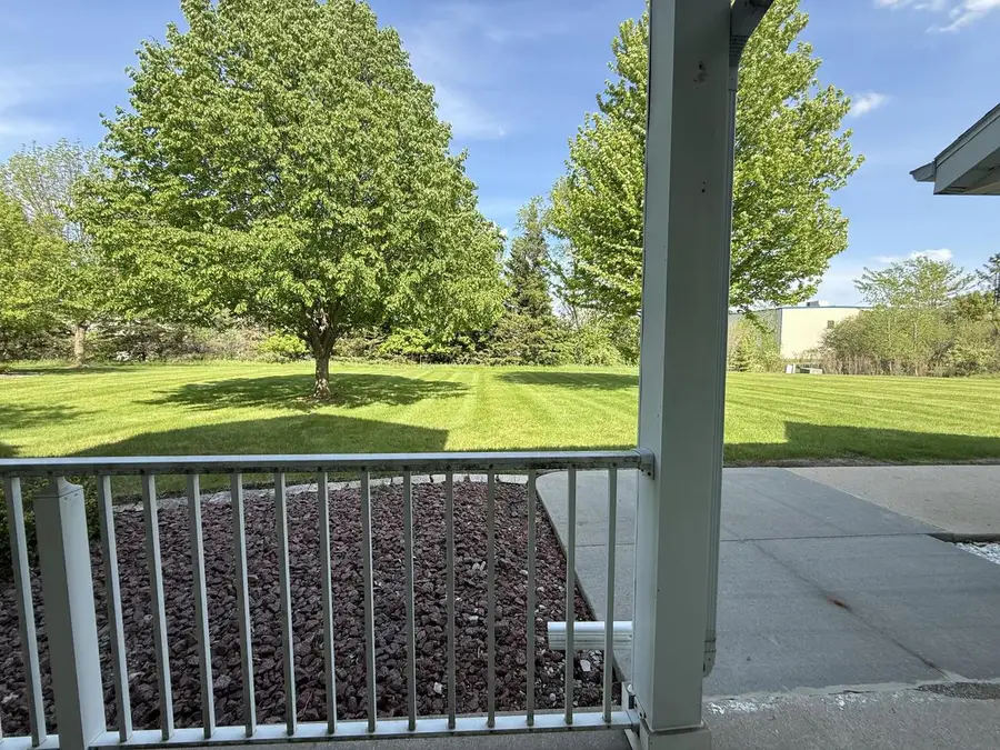 234 Minz Park CIRCLE #2, West Bend, WI 53095 - #2
