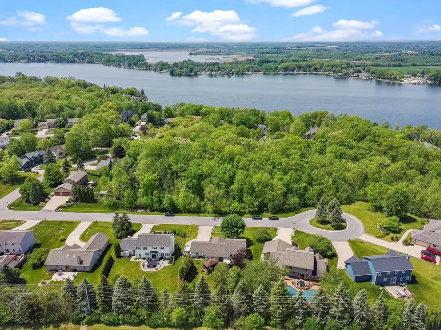 7239 Sherry LANE, Waterford, WI 53185 - #3
