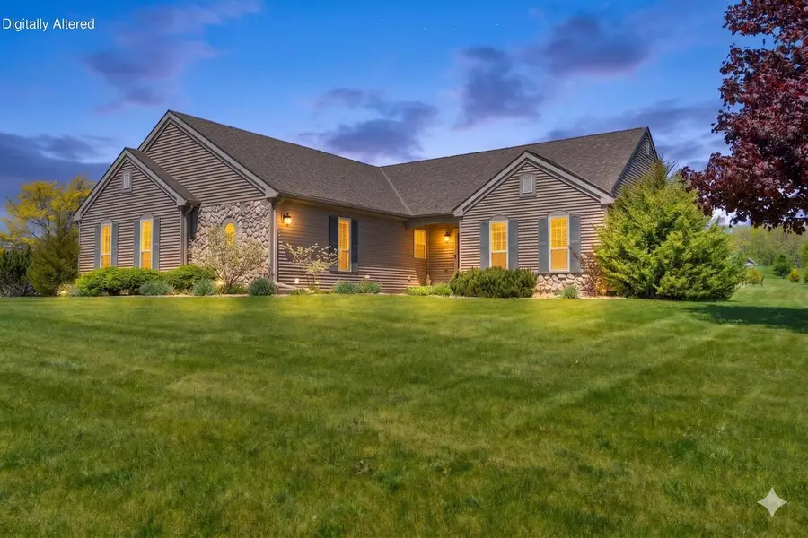 S102W21550 Kelsey DRIVE, Muskego, WI 53150 - #2