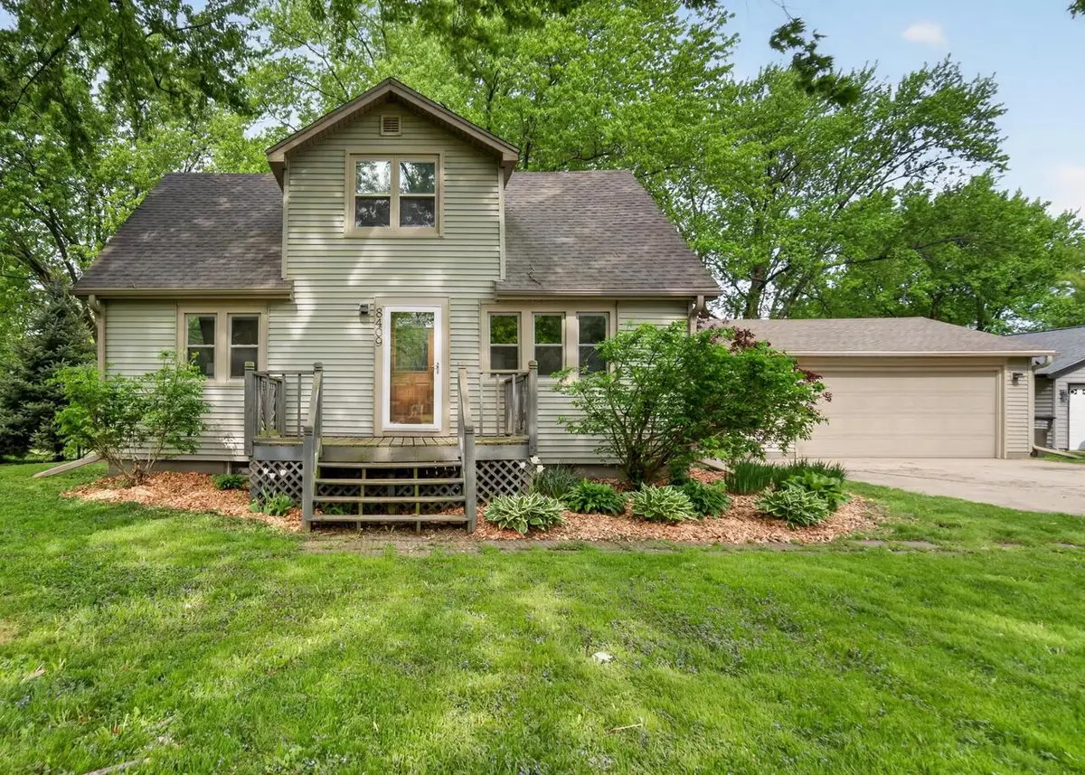 8409 S 35th STREET, Franklin, WI 53132 - #1