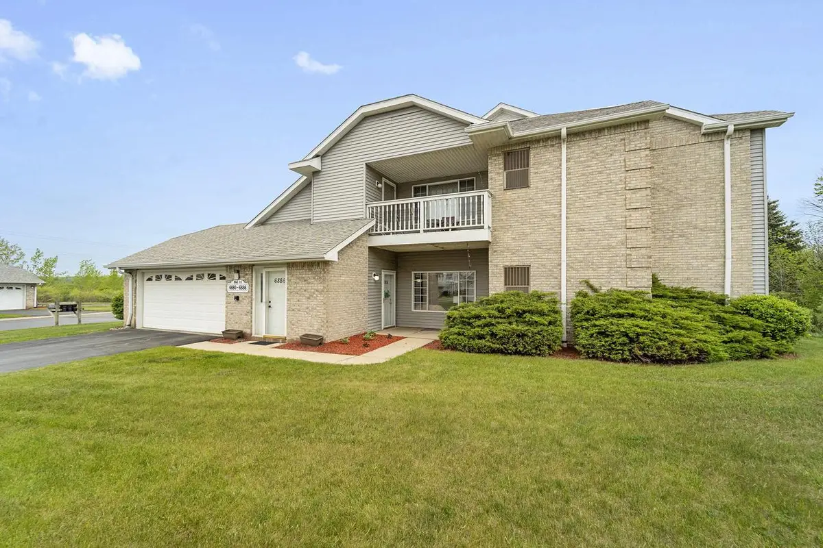 6884 S Rolling Meadows COURT, Oak Creek, WI 53154 - #1