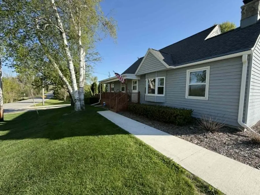 202 Lake STREET, Cascade, WI 53011 - #2