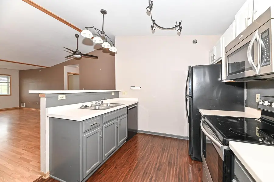 8200 Lexington PLACE #12, Pleasant Prairie, WI 53158 - #3