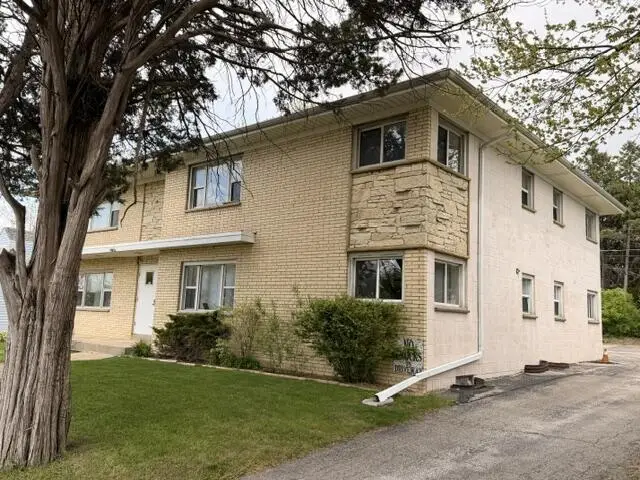 1950 S 98th STREET, West Allis, WI 53227 - #2