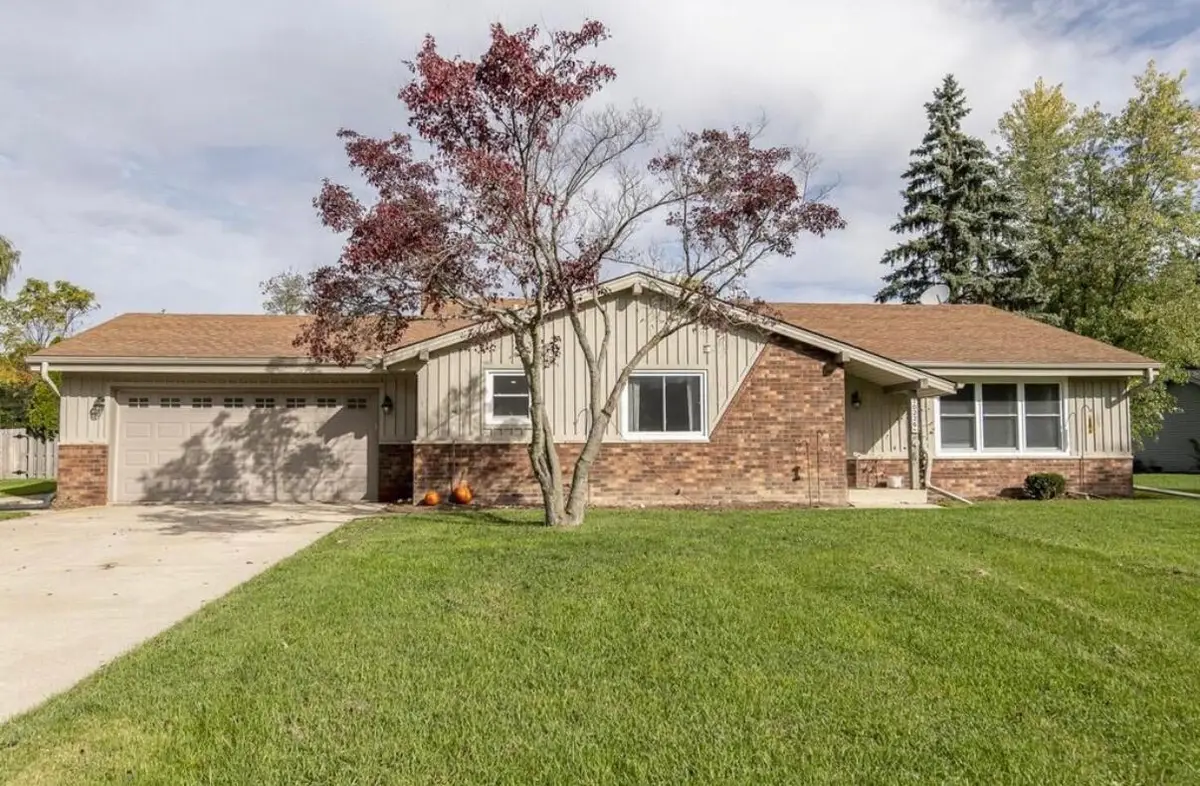 10226 W Steeple View LANE, Franklin, WI 53132 - #1