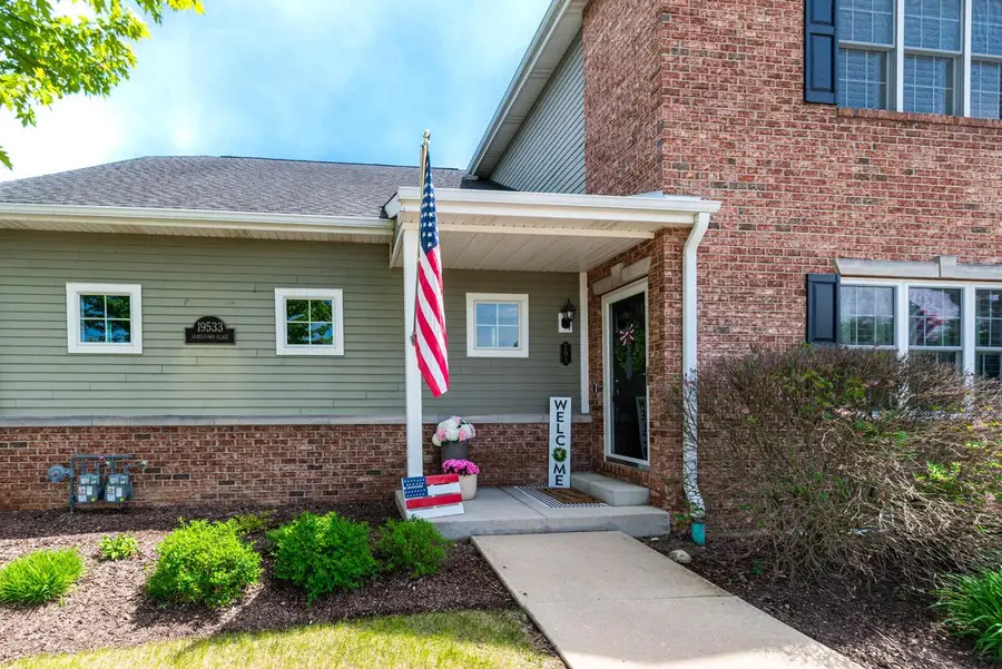 19533 Jamestown PLACE #201, Bristol, WI 53104 - #3