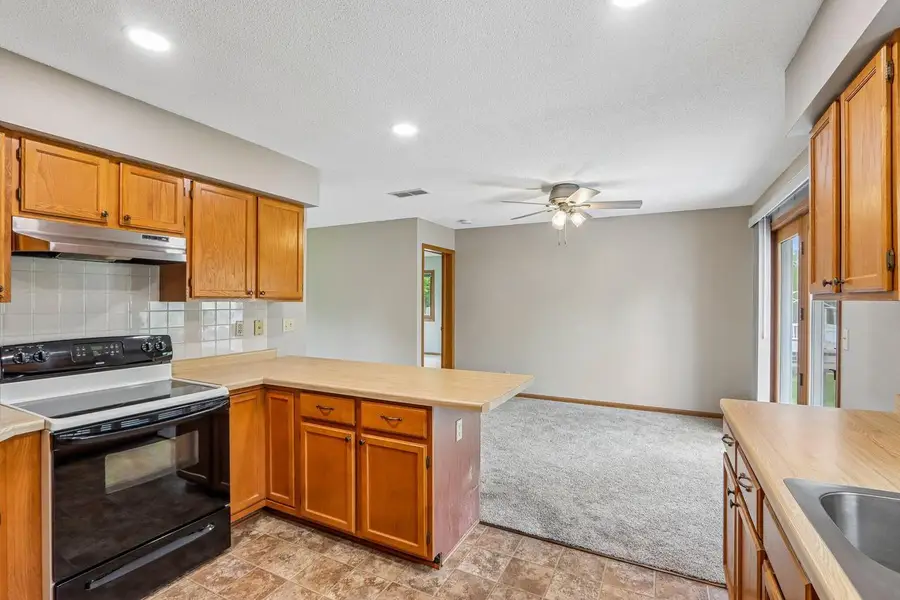 610 Hidde DRIVE, Watertown, WI 53098 - #2