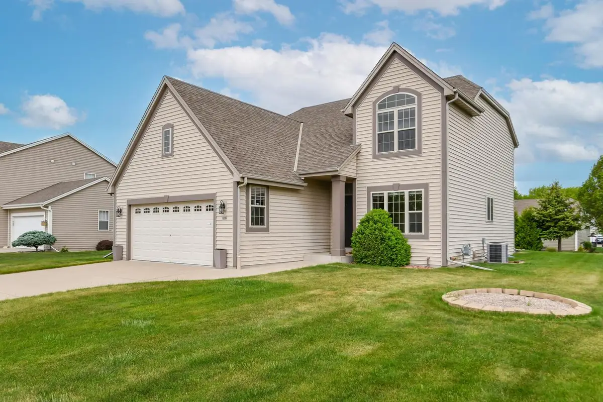 606 E Emily AVENUE, Elkhorn, WI 53121 - #1