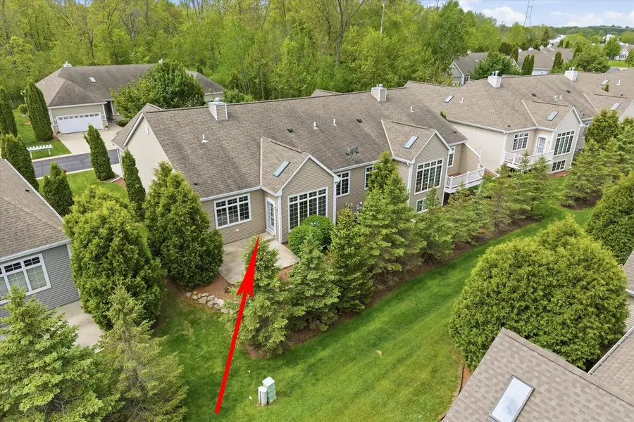 2412 Stoney LANE #2, Grafton, WI 53024 - #3
