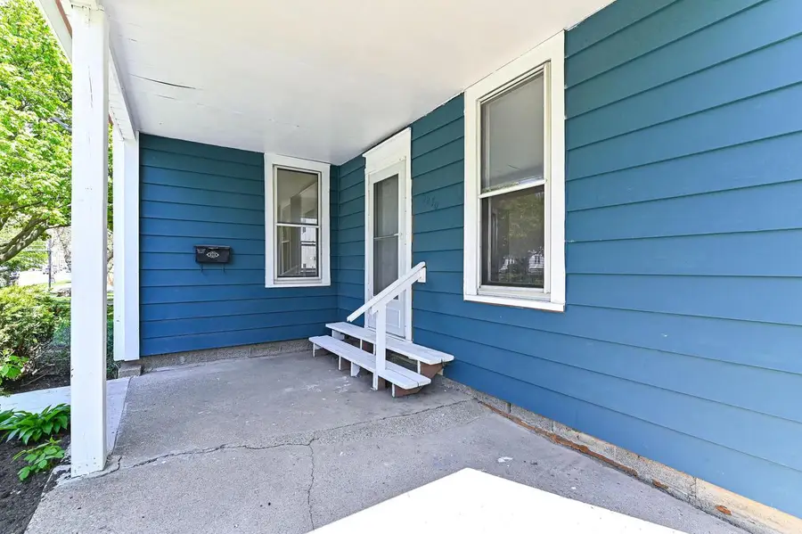 3270 S 92nd STREET, Milwaukee, WI 53227 - #3