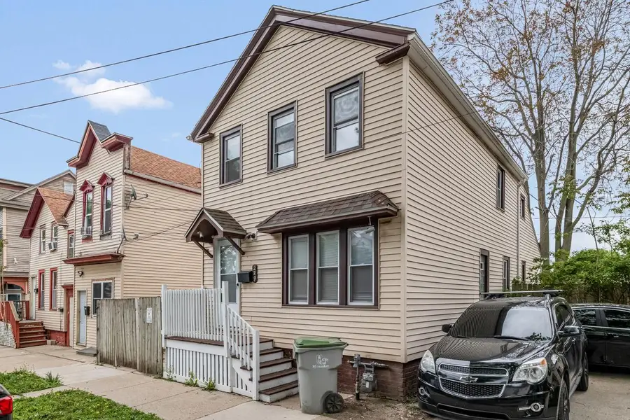 229 W Orchard STREET, Milwaukee, WI 53204 - #2