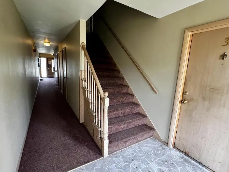 8708 W Villard AVENUE, Milwaukee, WI 53225 - #3