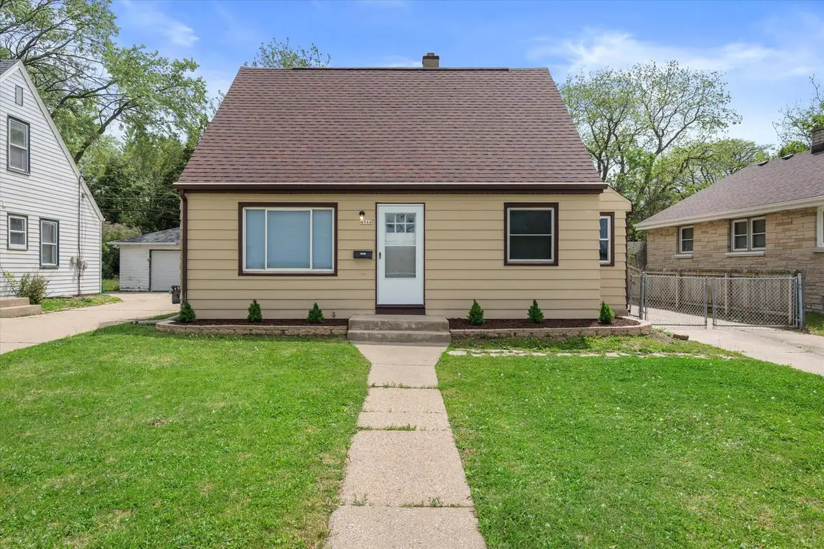 4944 N 91st STREET, Milwaukee, WI 53225 - #1