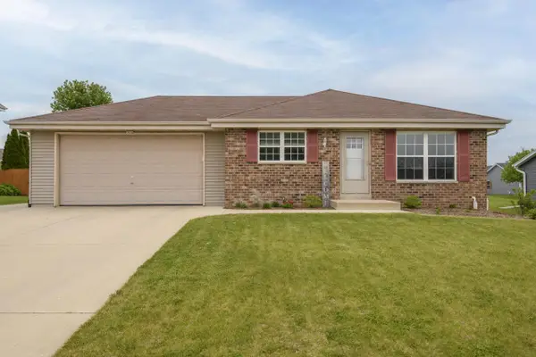 1510 Redtail DRIVE, Hartford, WI 53027