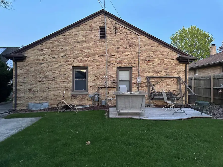 1016 N 10th STREET, Manitowoc, WI 54220 - #3