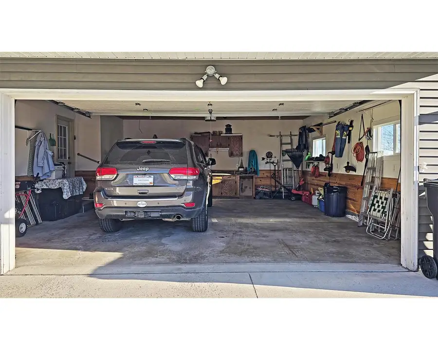 203 W Linden STREET, Abbotsford, WI 54405 - #2