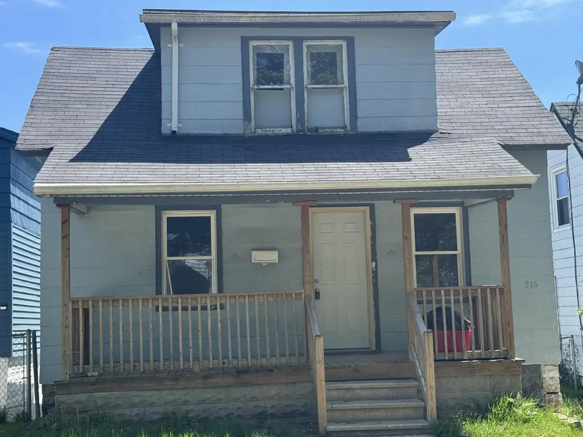 216 S 62nd STREET, Milwaukee, WI 53214 - #1