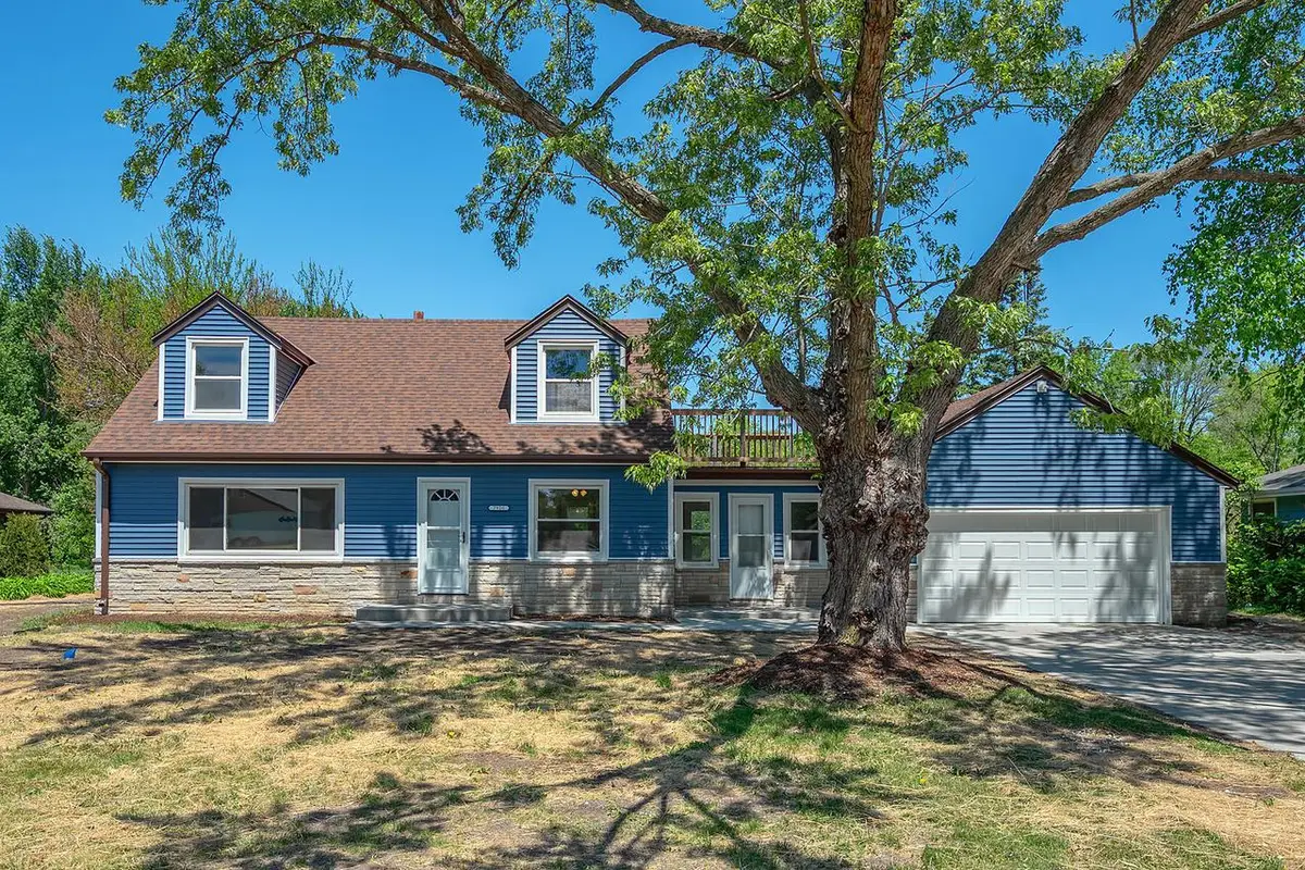 7920 W Puetz ROAD, Franklin, WI 53132 - #1