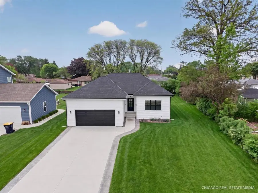 9827 W Dakota STREET, West Allis, WI 53227 - #3