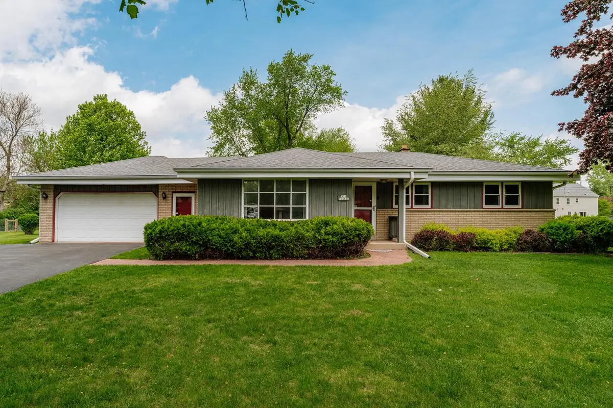 S76W14888 Velva DRIVE, Muskego, WI 53150 - #1