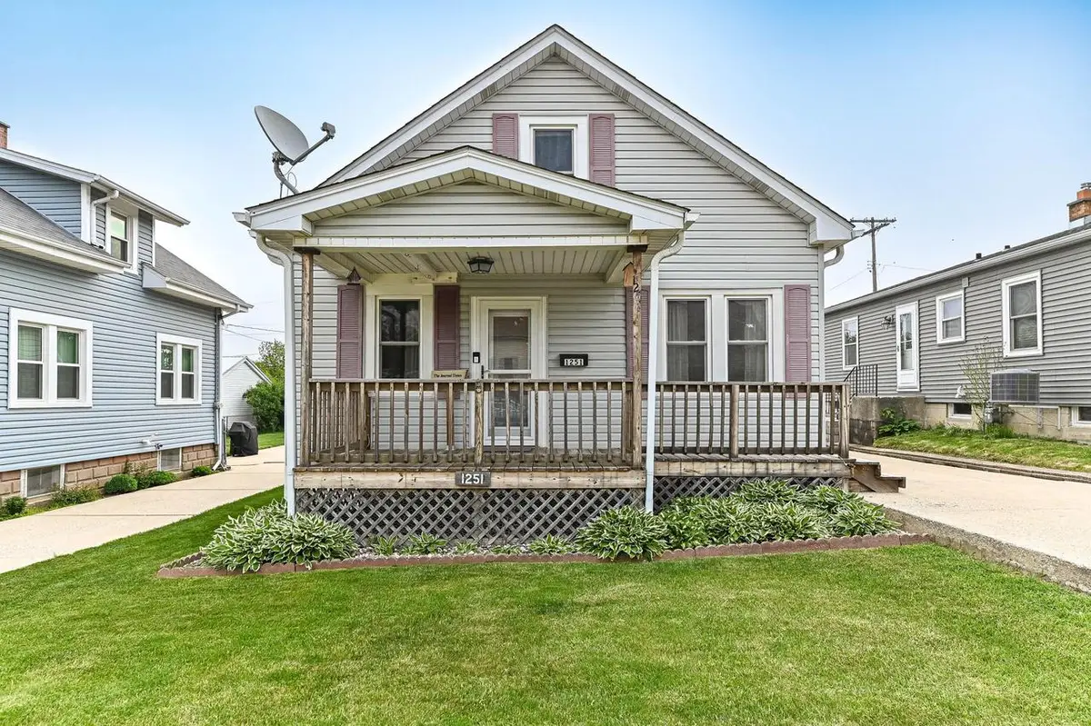 1251 Illinois STREET, Racine, WI 53405 - #1