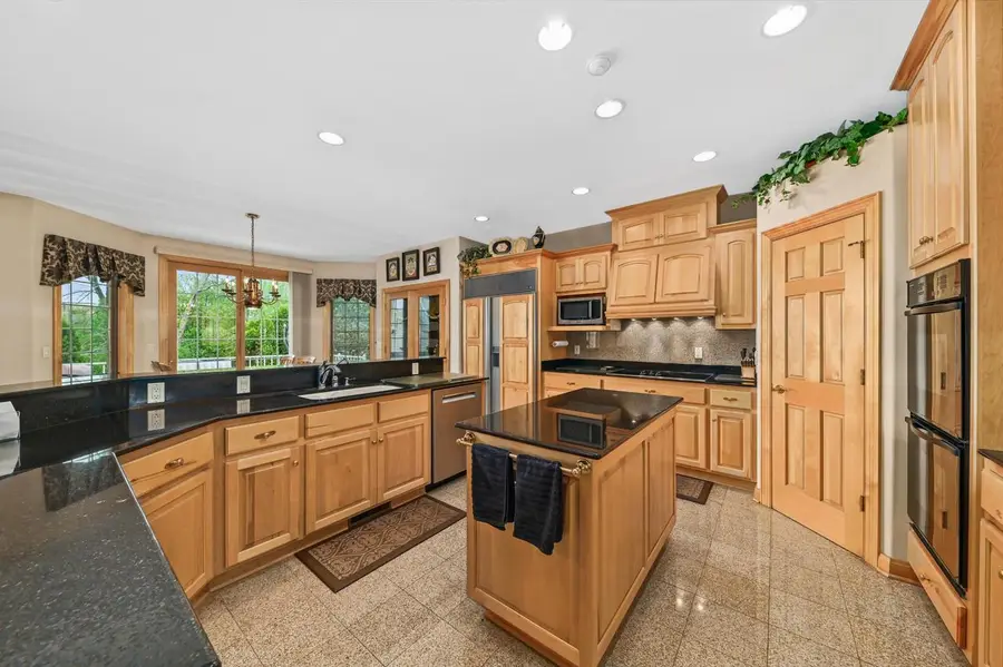 19250 Hayden COURT, Brookfield, WI 53045 - #2