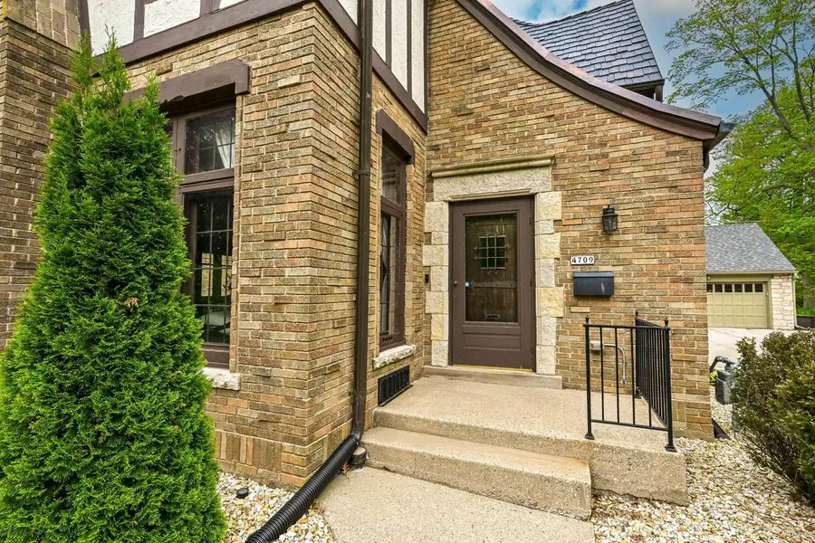 4709 N Cramer STREET, Whitefish Bay, WI 53211 - #2