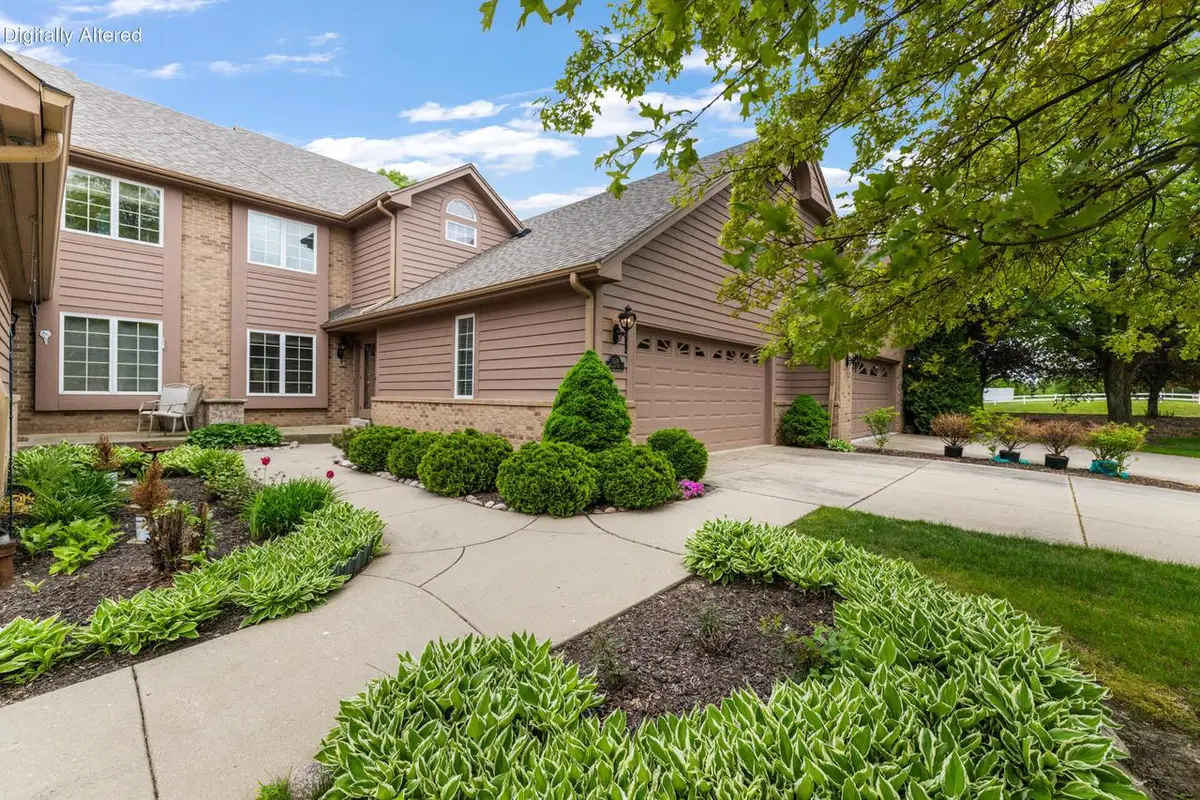 7519 W Mallory WAY, Franklin, WI 53132 - #1