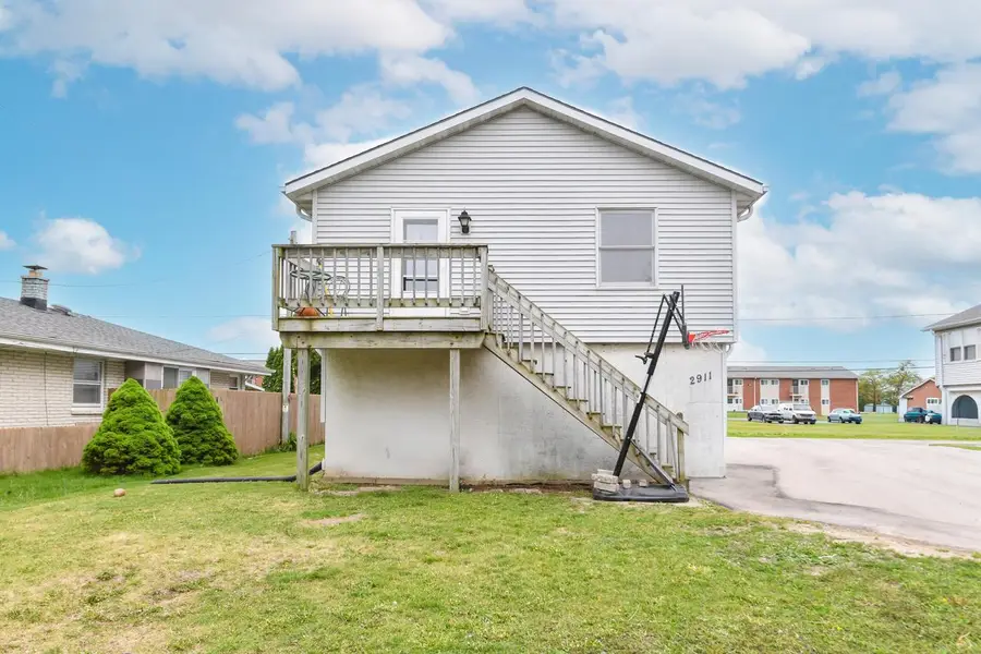 2911 E Vogel AVENUE, Cudahy, WI 53110 - #2
