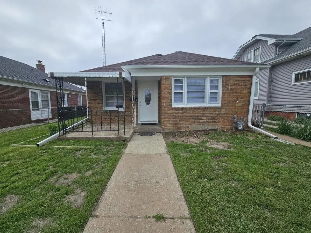 2032 Howe STREET, Racine, WI 53403 - #1