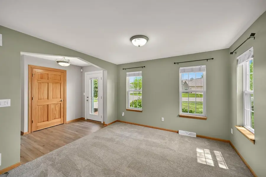 W231N7953 Martin COURT, Sussex, WI 53089 - #3