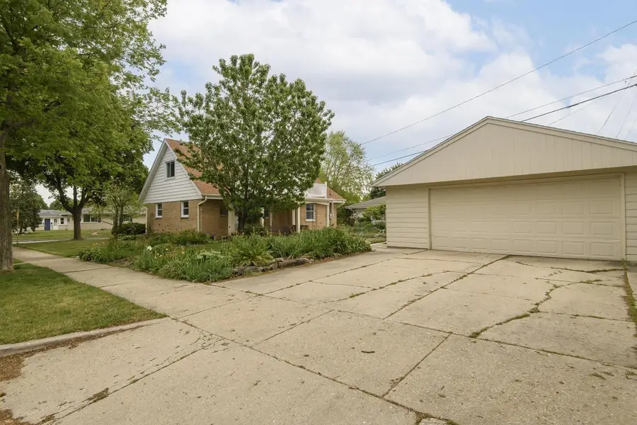 3725 S Marcy STREET, Milwaukee, WI 53220 - #3