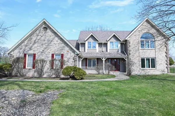 15800 Brook LANE, Brookfield, WI 53005