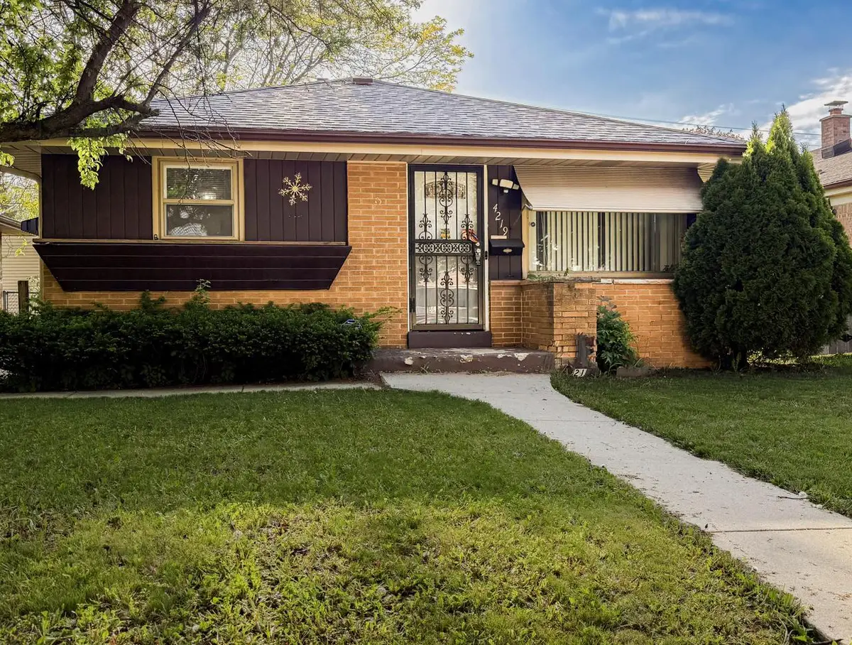 4219 North 72nd STREET, Milwaukee, WI 53216 - #1