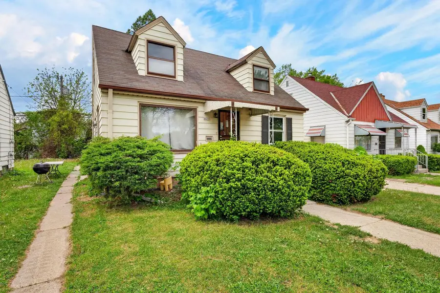 4455 N Teutonia AVENUE, Milwaukee, WI 53209 - #2